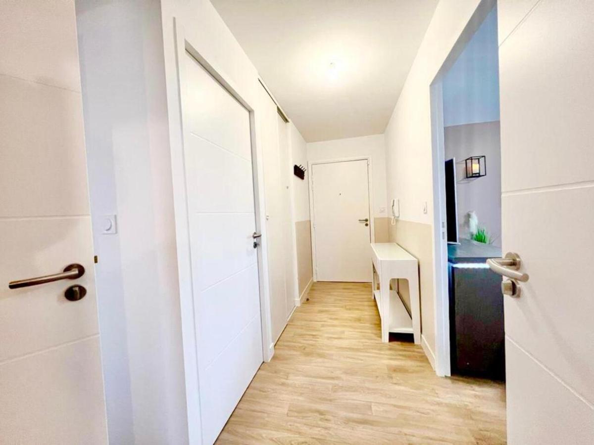 L'Atelier Chic - Wifi Fibre - Parking Privee - Balcon - Netflix Apartment ลาเนสแตร์ ภายนอก รูปภาพ