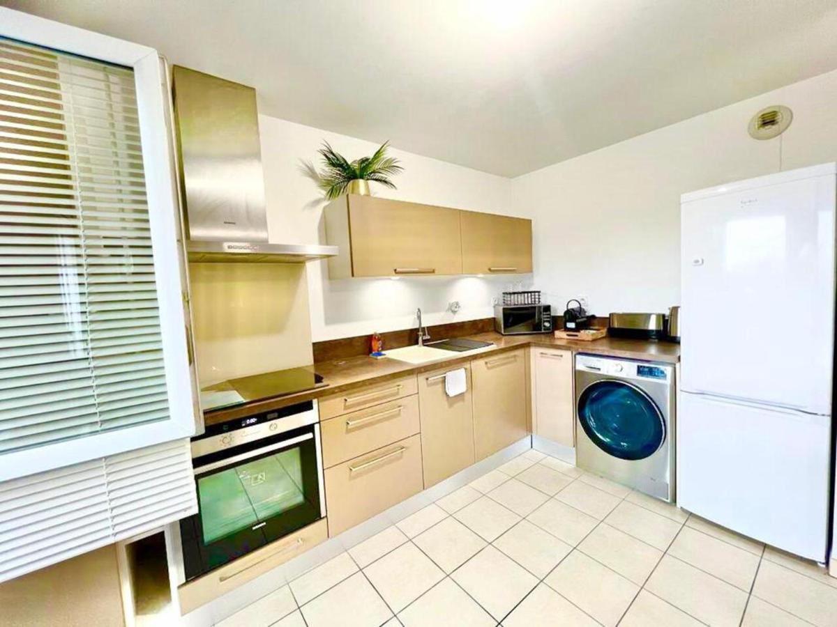 L'Atelier Chic - Wifi Fibre - Parking Privee - Balcon - Netflix Apartment ลาเนสแตร์ ภายนอก รูปภาพ
